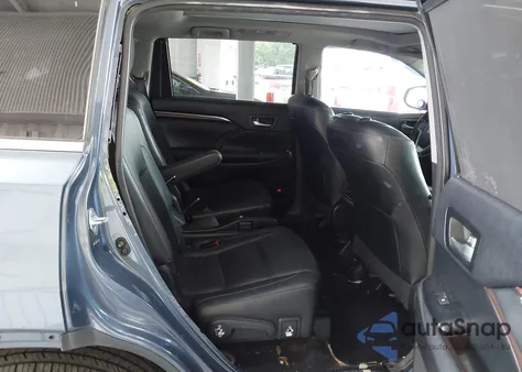 2014 Toyota Highlander Limited Platinum V6 z USA, uszkodzony, nr VIN 5TDDKRFH5ES056534